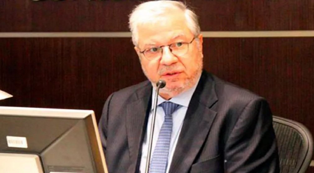 O ex-presidente do Tribunal de Contas do Estado do Rio de Janeiro (TCE-RJ), Jonas Lopes Júnior, afirmou nesta segunda-feira que o esquema de pagamento de propina a conselheiros do tribunal ocorria pelo menos desde o ano 2000, quando ele tomou posse na entidade; ele foi ouvido nesta segunda-feira, na condição de colaborador, pelo juiz Marcelo Bretas, da 7ª Vara Federal Criminal, que reúne os casos da Lava Jato no Rio (Foto: José Barbacena) O ex-presidente do Tribunal de Contas do Estado do Rio de Janeiro (TCE-RJ), Jonas Lopes Júnior, afirmou nesta segunda-feira que o esquema de pagamento de propina a conselheiros do tribunal ocorria pelo menos desde o ano 2000, quando ele tomou posse na entidade; ele foi ouvido nesta segunda-feira, na condição de colaborador, pelo juiz Marcelo Bretas, da 7ª Vara Federal Criminal, que reúne os casos da Lava Jato no Rio