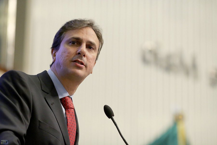 Governo do Ceará divulgou nesta segunda-feira, 19, que o estado registrou um crescimento de 1,87% do seu Produto Interno Bruto (PIB) no primeiro trimestre deste ano, comparado com o quarto trimestre de 2016; resultado surpreendente é quase o dobro do registrado pelo Brasil que cresceu 1% nos primeiros três meses do ano; Agropecuária, Indústria e Serviços foram os setores que mais puxaram o PIB local, com crescimentos respectivos de 10,39%, 1,81% e 1,78%, em relação ao trimestre anterior (Foto: Aquiles Lins) Governo do Ceará divulgou nesta segunda-feira, 19, que o estado registrou um crescimento de 1,87% do seu Produto Interno Bruto (PIB) no primeiro trimestre deste ano, comparado com o quarto trimestre de 2016; resultado surpreendente é quase o dobro do registrado pelo Brasil que cresceu 1% nos primeiros três meses do ano; Agropecuária, Indústria e Serviços foram os setores que mais puxaram o PIB local, com crescimentos respectivos de 10,39%, 1,81% e 1,78%, em relação ao trimestre anterior