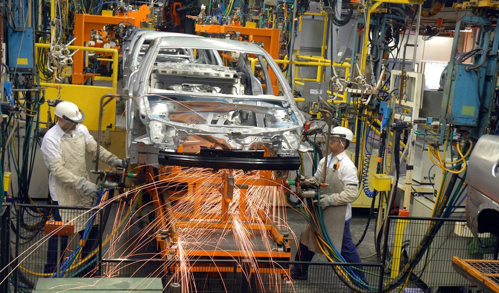 O Índice de Atividade Econômica do Banco Central (IBC-Br), espécie de sinalizador do Produto Interno Bruto (PIB), cresceu 0,28% em abril ante março, em dado dessazonalizado, de acordo com dados do Banco Central divulgados nesta sexta-feira (Foto: Gisele Federicce) O Índice de Atividade Econômica do Banco Central (IBC-Br), espécie de sinalizador do Produto Interno Bruto (PIB), cresceu 0,28% em abril ante março, em dado dessazonalizado, de acordo com dados do Banco Central divulgados nesta sexta-feira