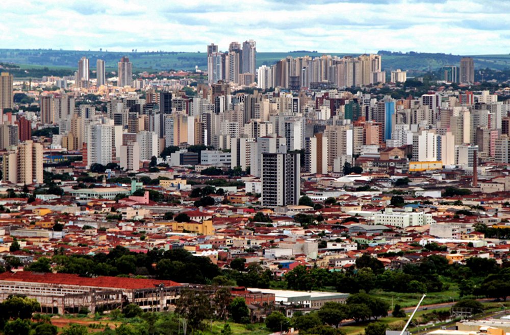 A Kick Ventures fechou uma parceria com o Sevna Startups, um programa de aceleração hospedado no Supera Parque de Inovação e Tecnologia, em Ribeirão Preto – no interior do estado de São Paulo; a intenção é levar o grupo, que investiu em mais de 70 startups, para uma nova região e fortalecer o ecossistema da região (Foto: Leonardo Lucena) A Kick Ventures fechou uma parceria com o Sevna Startups, um programa de aceleração hospedado no Supera Parque de Inovação e Tecnologia, em Ribeirão Preto – no interior do estado de São Paulo; a intenção é levar o grupo, que investiu em mais de 70 startups, para uma nova região e fortalecer o ecossistema da região