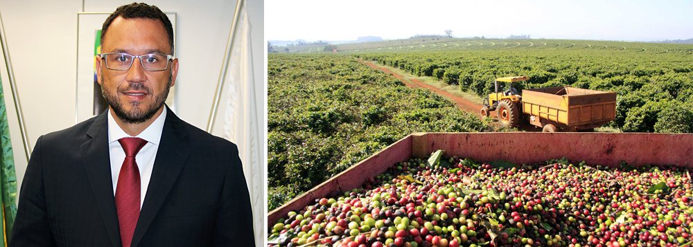 Continuar o mapeamento da produção cafeeira em que Minas Gerais, projeto pioneiro do estado; essa é uma das principais missões do secretário de Agricultura, Pedro Leitão, há quatro meses na pasta; "No café, estamos entregando até o ano que vem o mapeamento de todo o parque cafeeiro de Minas Gerais, via satélite e por terra. É uma informação preciosa. Vamos ser o primeiro Estado do país a ter 100% de seu parque cafeeiro mapeado, inclusive com informações de qualidade de safra. Isso nos traz uma previsibilidade e um insumo muito importante para se fazer uma política pública adequada. Inclusive para o produtor não ficar na mão de especuladores, para saber se a safra do ano será maior ou menor" (Foto: Leonardo Lucena) Continuar o mapeamento da produção cafeeira em que Minas Gerais, projeto pioneiro do estado; essa é uma das principais missões do secretário de Agricultura, Pedro Leitão, há quatro meses na pasta; "No café, estamos entregando até o ano que vem o mapeamento de todo o parque cafeeiro de Minas Gerais, via satélite e por terra. É uma informação preciosa. Vamos ser o primeiro Estado do país a ter 100% de seu parque cafeeiro mapeado, inclusive com informações de qualidade de safra. Isso nos traz uma previsibilidade e um insumo muito importante para se fazer uma política pública adequada. Inclusive para o produtor não ficar na mão de especuladores, para saber se a safra do ano será maior ou menor"