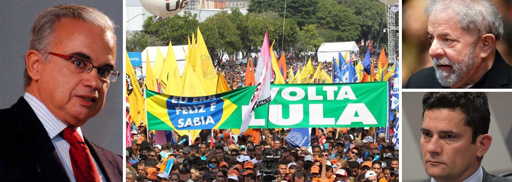 "Como se percebe pela linha do tempo, independentemente do tamanho que têm, as intenções de voto do ex-presidente Lula aumentaram depois da derrubada de Dilma Rousseff", diz o presidente do Instituto Vox populi, Marcos Coimbra; "É patético que o Brasil esteja a discutir se uma liderança como Lula poderá ou não ser candidato, a depender da decisão monocrática de um juiz", avalia; "Seus superiores não ousam contrariá-lo, mas ele tudo faz para contrariar o desejo de dezenas de milhões de cidadãos. Fomos longe na subversão da democracia", afirma (Foto: Aquiles Lins) "Como se percebe pela linha do tempo, independentemente do tamanho que têm, as intenções de voto do ex-presidente Lula aumentaram depois da derrubada de Dilma Rousseff", diz o presidente do Instituto Vox populi, Marcos Coimbra; "É patético que o Brasil esteja a discutir se uma liderança como Lula poderá ou não ser candidato, a depender da decisão monocrática de um juiz", avalia; "Seus superiores não ousam contrariá-lo, mas ele tudo faz para contrariar o desejo de dezenas de milhões de cidadãos. Fomos longe na subversão da democracia", afirma