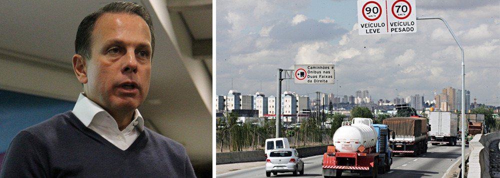 Companhia de Engenharia de Tráfego (CET) registrou 102 acidentes no trecho entre 25 de janeiro – dia que a medida entrou em vigor – e 23 de fevereiro; média de 2016, com as velocidades implementadas na gestão de Fernando Haddad (PT), era de 64 acidentes por mês; o aumento de 60% foi justificado pela gestão Doria pelo aumento do número de agentes de trânsito atuando na região, de 45 para 75, o que teria aumentado o registro de ocorrências (Foto: Aquiles Lins) Companhia de Engenharia de Tráfego (CET) registrou 102 acidentes no trecho entre 25 de janeiro – dia que a medida entrou em vigor – e 23 de fevereiro; média de 2016, com as velocidades implementadas na gestão de Fernando Haddad (PT), era de 64 acidentes por mês; o aumento de 60% foi justificado pela gestão Doria pelo aumento do número de agentes de trânsito atuando na região, de 45 para 75, o que teria aumentado o registro de ocorrências