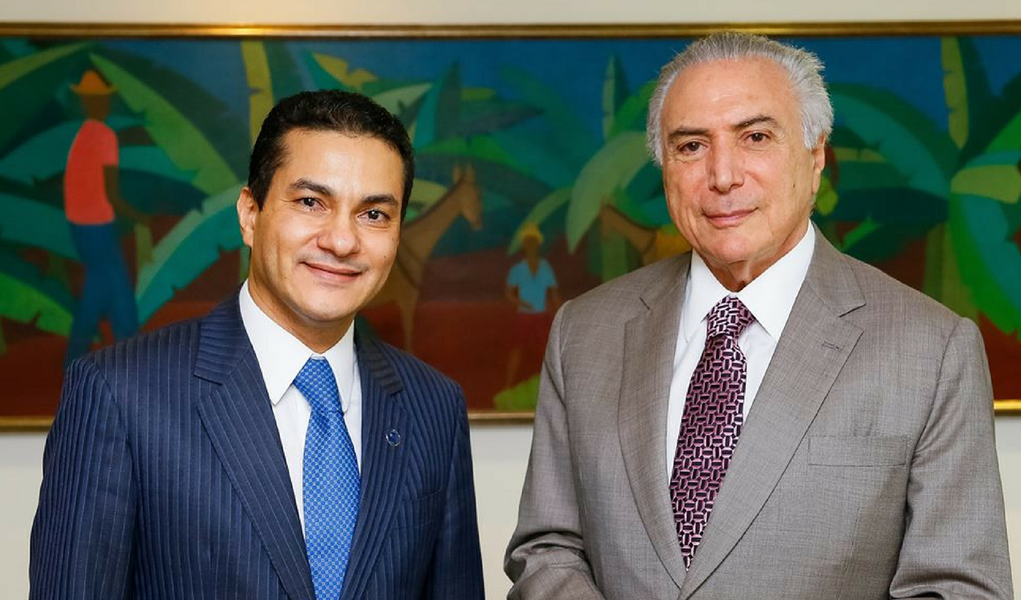 O ministro da Indústria e Comércio, Marcos Pereira (PRB), é também alvo de pedido de abertura de inquérito da Procuradoria-Geral da República por ter sido citado em delação da Odebrecht; Pereira é o sexto ministro de Temer a integrar a lista de Rodrigo Janot, que tem ainda Eliseu Padilha (Casa Civil), Moreira Franco (Secretaria-Geral da Presidência), Bruno Araújo (Cidades), Gilberto Kassab (Ciência e Tecnologia e Comunicações) e Aloysio Nunes Ferreira (Relações Exteriores) (Foto: Giuliana Miranda) O ministro da Indústria e Comércio, Marcos Pereira (PRB), é também alvo de pedido de abertura de inquérito da Procuradoria-Geral da República por ter sido citado em delação da Odebrecht; Pereira é o sexto ministro de Temer a integrar a lista de Rodrigo Janot, que tem ainda Eliseu Padilha (Casa Civil), Moreira Franco (Secretaria-Geral da Presidência), Bruno Araújo (Cidades), Gilberto Kassab (Ciência e Tecnologia e Comunicações) e Aloysio Nunes Ferreira (Relações Exteriores)