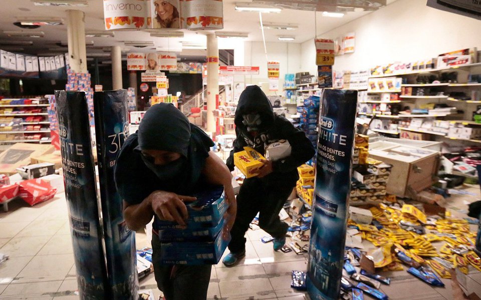 Vitória saqueada. Um apocalipse na capital do Espírito ...