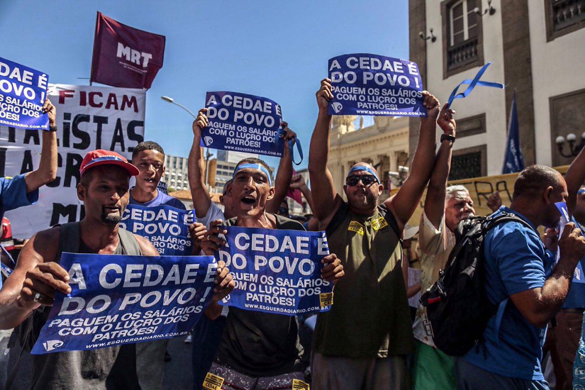 Movimento Unificado dos Servidores Públicos Estaduais (Muspe) realiza mais uma manifestação nesta terça-feira 14 em frente à Assembleia Legislativa do Estado do Rio de Janeiro (Alerj) contrária à privatização da Companhia Estadual de Águas e Esgoto (Cedae); apesar de a votação do projeto de lei que privatiza a Cedae ter sido adiada, o protesto foi mantido (Foto: José Barbacena) Movimento Unificado dos Servidores Públicos Estaduais (Muspe) realiza mais uma manifestação nesta terça-feira 14 em frente à Assembleia Legislativa do Estado do Rio de Janeiro (Alerj) contrária à privatização da Companhia Estadual de Águas e Esgoto (Cedae); apesar de a votação do projeto de lei que privatiza a Cedae ter sido adiada, o protesto foi mantido