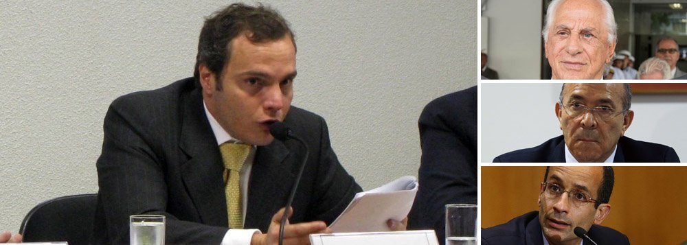 Governo Temer apodrece em praça pública; depois de pedir R$ 10 milhões à Odebrecht, pagos pelo Departamento de Propinas, Michel Temer verá seus principais operadores lavarem roupa suja em público; defesa do empresário Lúcio Funaro pediu à Procuradoria Geral da República que seja feita acareação com José Yunes, Eliseu Padilha e o empresário Marcelo Odebrecht; objetivo seria esclarecer a declaração de José Yunes, que disse ter sido "mula" de Padilha ao receber um pacote de dinheiro de Funaro, supostamente originário da Odebrecht (Foto: Aquiles Lins) Governo Temer apodrece em praça pública; depois de pedir R$ 10 milhões à Odebrecht, pagos pelo Departamento de Propinas, Michel Temer verá seus principais operadores lavarem roupa suja em público; defesa do empresário Lúcio Funaro pediu à Procuradoria Geral da República que seja feita acareação com José Yunes, Eliseu Padilha e o empresário Marcelo Odebrecht; objetivo seria esclarecer a declaração de José Yunes, que disse ter sido "mula" de Padilha ao receber um pacote de dinheiro de Funaro, supostamente originário da Odebrecht