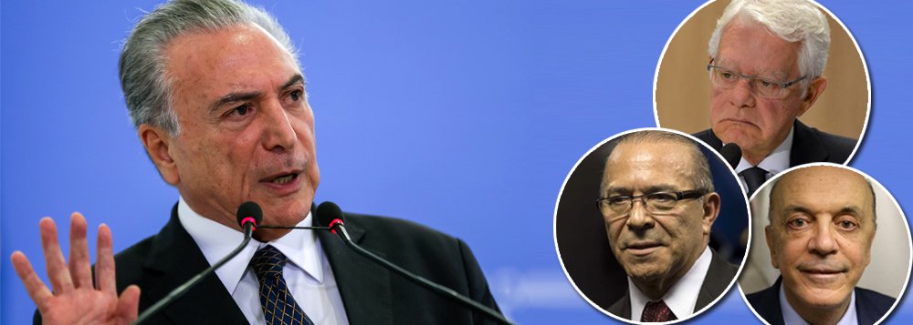 Michel Temer acaba de anunciar que se algum de seus ministros vier a ser denunciado pela procuradoria-geral da República, o mesmo será afastado provisoriamente; disse ainda que se a denúncia for acolhida pelo Supremo Tribunal Federal, o afastamento será definitivo; "portanto, não se quer blindar ninguém"; isso significa que vários ministros poderão ser demitidos em breve: José Serra, acusado de receber R$ 23 milhões na Suíça, Eliseu Padilha, acusado de receber R$ 4 milhões em dinheiro da Odebrecht, e Moreira Franco, também acusado de cobrar propinas da empreiteira (Foto: Leonardo Attuch) Michel Temer acaba de anunciar que se algum de seus ministros vier a ser denunciado pela procuradoria-geral da República, o mesmo será afastado provisoriamente; disse ainda que se a denúncia for acolhida pelo Supremo Tribunal Federal, o afastamento será definitivo; "portanto, não se quer blindar ninguém"; isso significa que vários ministros poderão ser demitidos em breve: José Serra, acusado de receber R$ 23 milhões na Suíça, Eliseu Padilha, acusado de receber R$ 4 milhões em dinheiro da Odebrecht, e Moreira Franco, também acusado de cobrar propinas da empreiteira