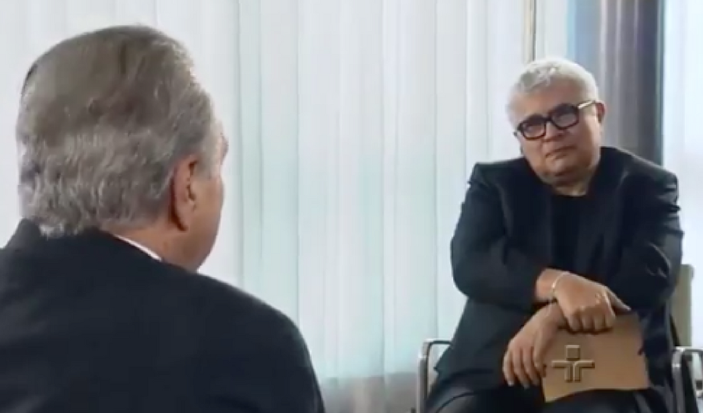 A conclusão de Ricardo Noblat, que só fala os que os donos autorizam, pode indicar que a Rede Globo, principal protagonista do "golpe dos corruptos", prepara-se para desembarcar do covil de Michel Temer (Foto: Altamiro Borges) A conclusão de Ricardo Noblat, que só fala os que os donos autorizam, pode indicar que a Rede Globo, principal protagonista do "golpe dos corruptos", prepara-se para desembarcar do covil de Michel Temer