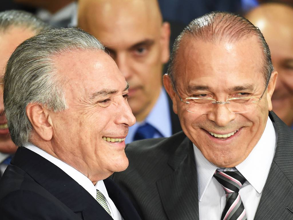 Michel Temer e Eliseu Padilha sorridentes (Foto: Giuliana Miranda) Michel Temer e Eliseu Padilha sorridentes