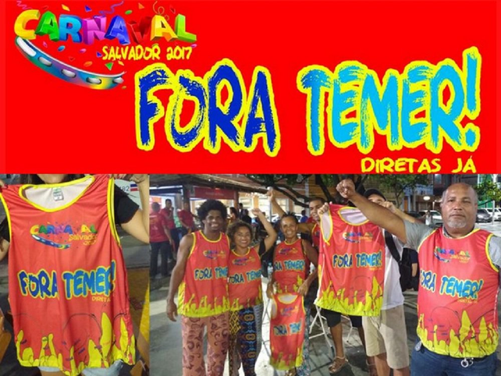 O ‘presidente’ sem povo está acuado pelo coro de quem nunca se resignou à manipulação midiática. É empurrar, que ele cai. Pra que o ano não comece só após o carnaval de 2018, empurre (Foto: Luciana Oliveira) O ‘presidente’ sem povo está acuado pelo coro de quem nunca se resignou à manipulação midiática. É empurrar, que ele cai. Pra que o ano não comece só após o carnaval de 2018, empurre