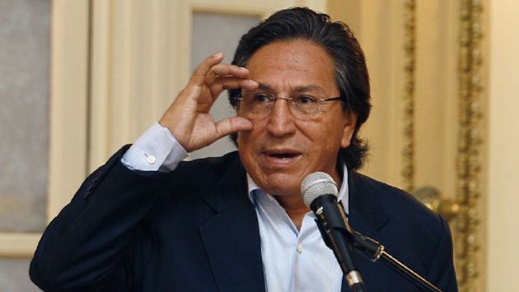 EL EX PRESIDENTE DE LA REPUBLICA, ALEJANDRO TOLEDO PRESENTA UN ANALISIS QUE REALIZO SU PARTIDO, DE LOS 120 DIAS DE BALANCE DE GOBIERNO ACTUAL. (Foto: Leonardo Attuch) EL EX PRESIDENTE DE LA REPUBLICA, ALEJANDRO TOLEDO PRESENTA UN ANALISIS QUE REALIZO SU PARTIDO, DE LOS 120 DIAS DE BALANCE DE GOBIERNO ACTUAL.