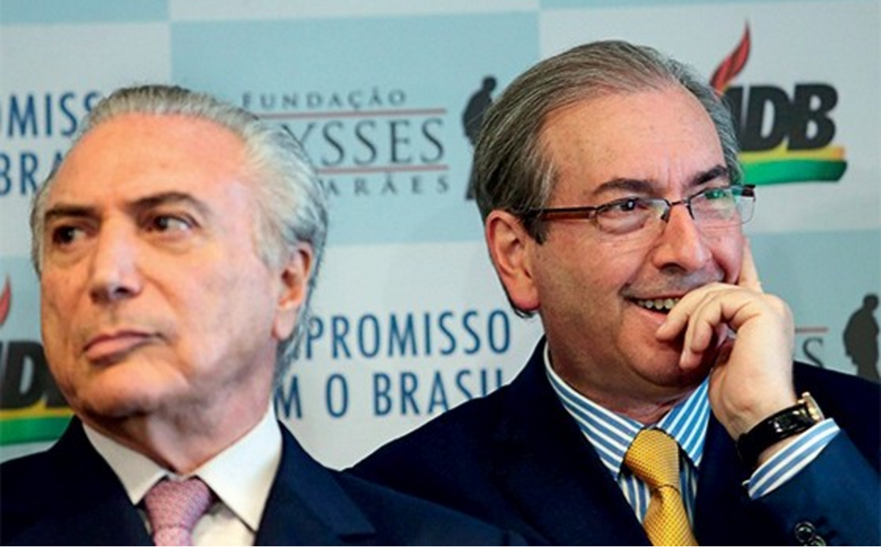Jornalista Fernando Brito analisa que, antes, com Lula e Dilma, a "pressão" relacionada a Eduardo Cunha "era deixar o desgraçado preso até fazer alguma confissão que os tentasse atingir. Agora, é deixar o desgraçado preso se ele falar alguma coisa que atinja Sua Usurpência", em referência a Michel Temer; o comentário é sobre uma nota da coluna Painel que afirma que as perguntas feitas por Cunha a Temer podem ser interpretadas como tentativa de influenciar a Lava Jato e usadas como argumento para que ele não seja solto (Foto: Gisele Federicce) Jornalista Fernando Brito analisa que, antes, com Lula e Dilma, a "pressão" relacionada a Eduardo Cunha "era deixar o desgraçado preso até fazer alguma confissão que os tentasse atingir. Agora, é deixar o desgraçado preso se ele falar alguma coisa que atinja Sua Usurpência", em referência a Michel Temer; o comentário é sobre uma nota da coluna Painel que afirma que as perguntas feitas por Cunha a Temer podem ser interpretadas como tentativa de influenciar a Lava Jato e usadas como argumento para que ele não seja solto