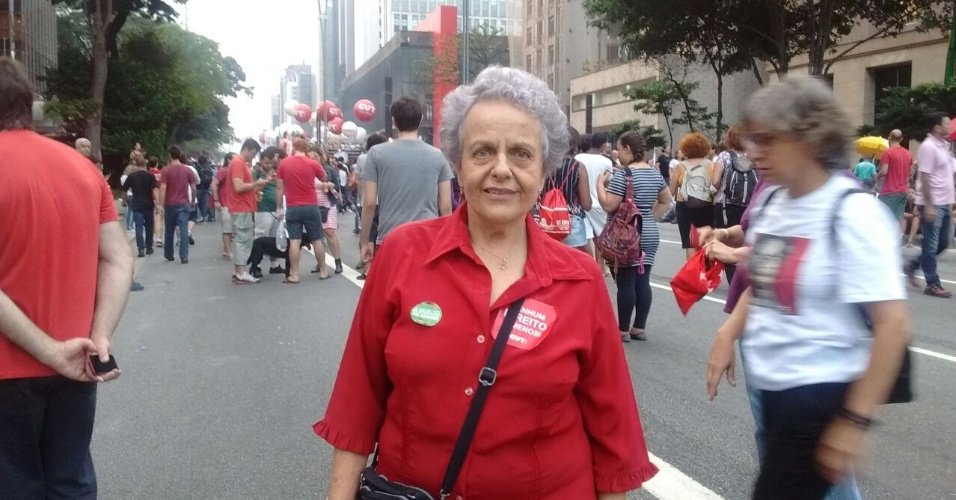 Protesto acontecerá neste domingo 11 no Largo do Arouche, região central da capital paulista, das 13h às 18h; em vídeo, a ex-ministra Eleonora Menicucci diz que este "é um evento para as mulheres mostrarem a força na luta pelas diretas já, pela convocação de uma constituinte livre e soberana e pelo 'Fora, Temer'" (Foto: Gisele Federicce) Protesto acontecerá neste domingo 11 no Largo do Arouche, região central da capital paulista, das 13h às 18h; em vídeo, a ex-ministra Eleonora Menicucci diz que este "é um evento para as mulheres mostrarem a força na luta pelas diretas já, pela convocação de uma constituinte livre e soberana e pelo 'Fora, Temer'"