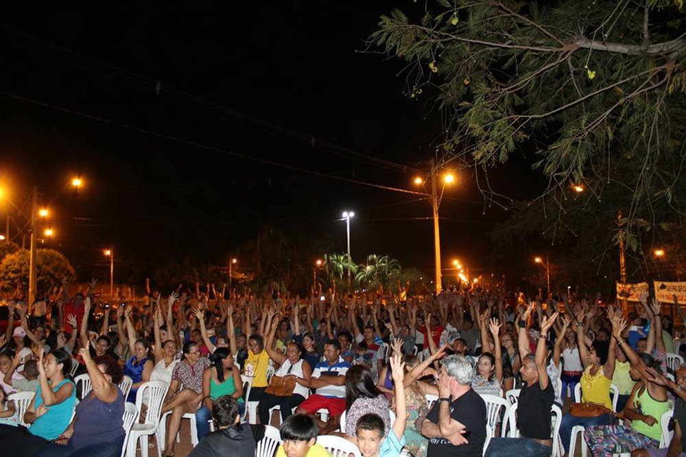 O Sindicato dos Trabalhadores em Educação do Estado do Tocantins (Sintet-TO) aprovou a greve em nas escolas municipais de ensino por tempo indeterminado; entre as pautas dos trabalhadores, estão retroativos, data-base, progressões, titularidades e PCCR (Plano de Cargo, Carreira e Remuneração) em dia (Foto: Leonardo Lucena) O Sindicato dos Trabalhadores em Educação do Estado do Tocantins (Sintet-TO) aprovou a greve em nas escolas municipais de ensino por tempo indeterminado; entre as pautas dos trabalhadores, estão retroativos, data-base, progressões, titularidades e PCCR (Plano de Cargo, Carreira e Remuneração) em dia
