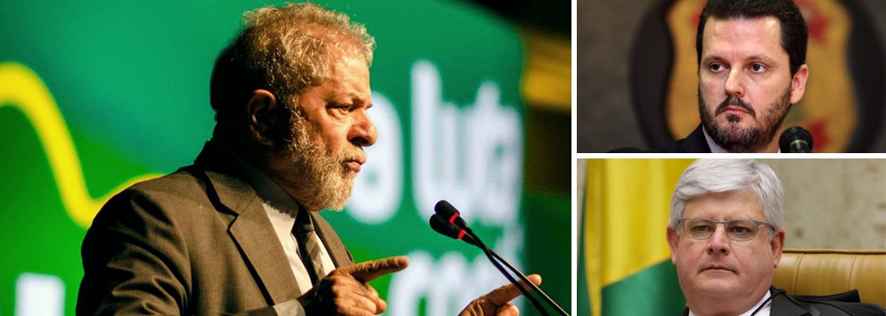 Defesa do ex-presidente protocolou representação ao procurador-geral da República, Rodrigo Janot, "para que apure eventual abuso de autoridade por parte do Delegado Federal Igor Romário de Paula, na entrevista que concedeu ao portal UOL (27/1/2017), quando afirmou que o 'timing para prender Lula pode surgir em 30 ou 60 dias'"; a petição, assinada por juristas renomados, destaca que o comportamento "fere a ética e responsabilidade institucional da Polícia Federal" e que o delegado teve "total desrespeito" à condição de Dona Marisa Letícia, que estava internada após sofrer um AVC; "Registra-se que esse é mais um de vários abusos cometidos pela Operação contra Lula e seus familiares", lembra o documento (Foto: Gisele Federicce) Defesa do ex-presidente protocolou representação ao procurador-geral da República, Rodrigo Janot, "para que apure eventual abuso de autoridade por parte do Delegado Federal Igor Romário de Paula, na entrevista que concedeu ao portal UOL (27/1/2017), quando afirmou que o 'timing para prender Lula pode surgir em 30 ou 60 dias'"; a petição, assinada por juristas renomados, destaca que o comportamento "fere a ética e responsabilidade institucional da Polícia Federal" e que o delegado teve "total desrespeito" à condição de Dona Marisa Letícia, que estava internada após sofrer um AVC; "Registra-se que esse é mais um de vários abusos cometidos pela Operação contra Lula e seus familiares", lembra o documento