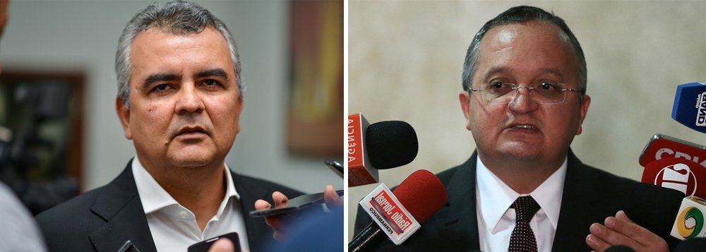 O desembargador Orlando Perri, do Tribunal de Justiça de Mato Grosso, decretou a prisão preventiva do advogado e ex-secretário chefe da Casa Civil do Governo, Paulo Taques, que é primo do governador Pedro Taques, do PSDB; ele é apontado como um dos participantes do esquema de grampos ilegais em Mato Grosso, feito pela cúpula da Polícia Militar e que teria objetivos políticos (Foto: Leonardo Attuch) O desembargador Orlando Perri, do Tribunal de Justiça de Mato Grosso, decretou a prisão preventiva do advogado e ex-secretário chefe da Casa Civil do Governo, Paulo Taques, que é primo do governador Pedro Taques, do PSDB; ele é apontado como um dos participantes do esquema de grampos ilegais em Mato Grosso, feito pela cúpula da Polícia Militar e que teria objetivos políticos