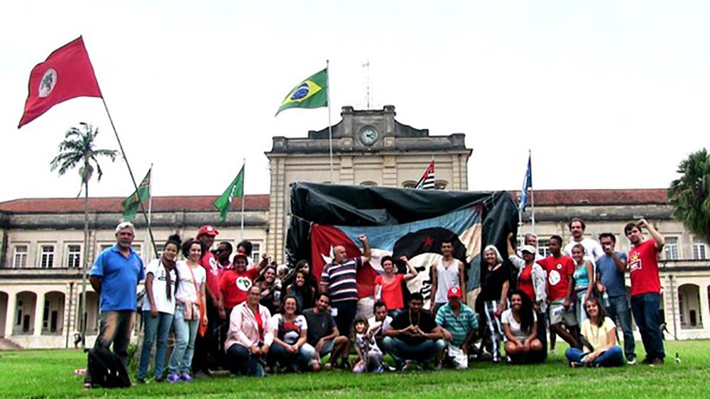 "A onda de intolerância, censura e perseguição que retroalimenta o quadro de fratura institucional, ilegitimidade e aprofundamento do golpe de estado, também tem ameaçado um dos pilares do desenvolvimento nacional, que é o campo educacional", escreve Franklin de Paula Jr., em artigo publicado no Jornal GGN; leia a íntegra (Foto: Gisele Federicce) "A onda de intolerância, censura e perseguição que retroalimenta o quadro de fratura institucional, ilegitimidade e aprofundamento do golpe de estado, também tem ameaçado um dos pilares do desenvolvimento nacional, que é o campo educacional", escreve Franklin de Paula Jr., em artigo publicado no Jornal GGN; leia a íntegra