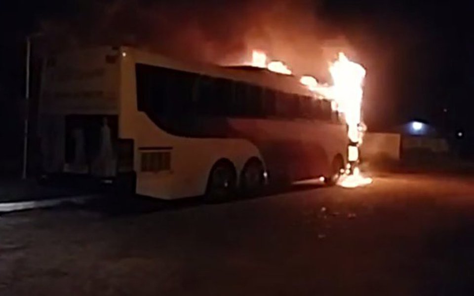 As Polícias Civil e Militar, Diretoria de Inteligência (DEINT) e Grupo de Repressão ao Crime Organizado (GRECO) realizam a Operação Coerção destinada a coibir atos contra o sistema prisional e aos recentes crimes de incêndio de veículos em Teresina; paralelamente ao cumprimento dos mandados, a Secretaria de Justiça, com o apoio da Polícia Militar, executa uma revista geral em todos os pavilhões da Casa de Custódia, segundo o Piauí Hoje (Foto: Leonardo Lucena) As Polícias Civil e Militar, Diretoria de Inteligência (DEINT) e Grupo de Repressão ao Crime Organizado (GRECO) realizam a Operação Coerção destinada a coibir atos contra o sistema prisional e aos recentes crimes de incêndio de veículos em Teresina; paralelamente ao cumprimento dos mandados, a Secretaria de Justiça, com o apoio da Polícia Militar, executa uma revista geral em todos os pavilhões da Casa de Custódia, segundo o Piauí Hoje