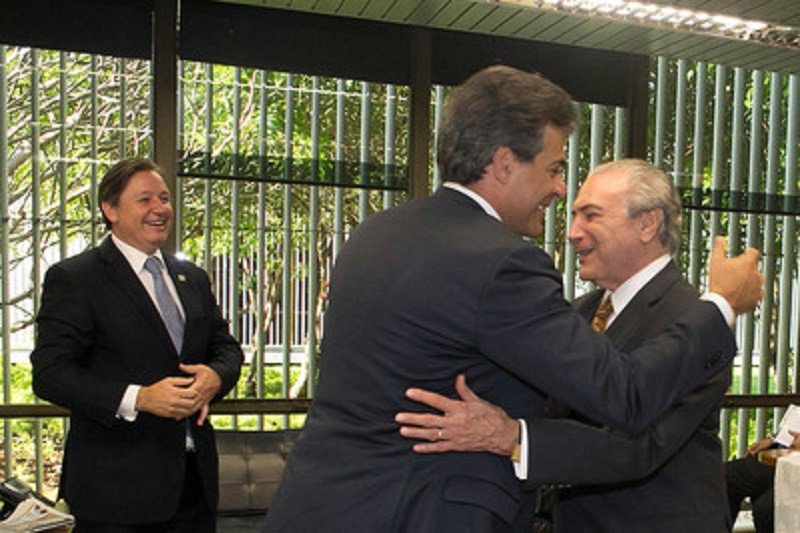 Governador Beto Richa durante encontro com o Vice-Presidente Michel Temer. Brasília, 15/04/2015. Foto: Romério Cunha/Vice-Presidência da República (Foto: Esmael Morais) Governador Beto Richa durante encontro com o Vice-Presidente Michel Temer. Brasília, 15/04/2015. Foto: Romério Cunha/Vice-Presidência da República