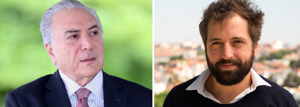 "Eleição direta, pra mim, seria se o mercado escolhesse diretamente o presidente. Quando o povo vota, a eleição deixa de ser direta, porque tá passando por cima dos investidores. E dá um puta trabalho depois. Tem que inflar um pato, tirar o presidente, desinflar o pato, botar outro presidente. Por isso proponho eleições diretas de verdade: reúne o PIB e deixa ele escolher. Vai poupar trabalho pra todo o mundo", ironiza o colunista Gregório Duvivier em sua coluna desta segunda (Foto: Giuliana Miranda) "Eleição direta, pra mim, seria se o mercado escolhesse diretamente o presidente. Quando o povo vota, a eleição deixa de ser direta, porque tá passando por cima dos investidores. E dá um puta trabalho depois. Tem que inflar um pato, tirar o presidente, desinflar o pato, botar outro presidente. Por isso proponho eleições diretas de verdade: reúne o PIB e deixa ele escolher. Vai poupar trabalho pra todo o mundo", ironiza o colunista Gregório Duvivier em sua coluna desta segunda