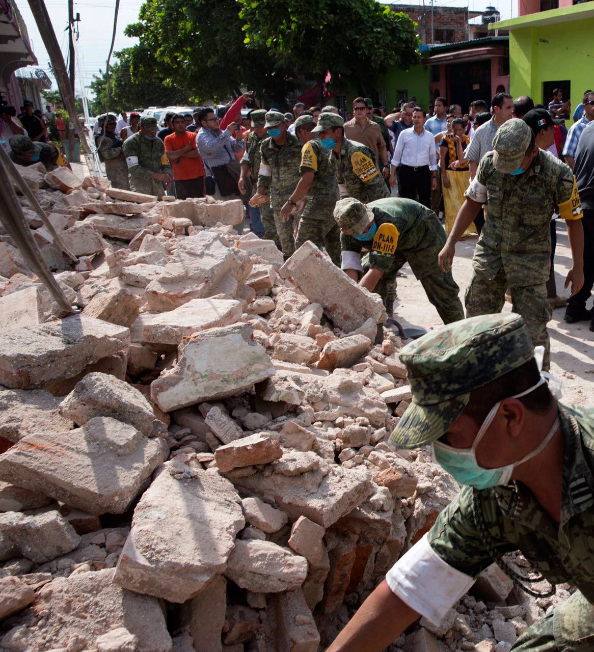 Nos EUA e em outras ilhas do Caribe, o furacão Irma matou 30 pessoas, sendo três delas no estado americano da Flórida; no entanto, no México, a tragédia foi muito maior: morreram 90 pessoas em solo mexicano; mas parece que, para a cartilha de jornalismo da mídia corporativa, a tragédia mexicana não conta, como se as vidas mexicanas valessem menos (Foto: Charles Nisz) Nos EUA e em outras ilhas do Caribe, o furacão Irma matou 30 pessoas, sendo três delas no estado americano da Flórida; no entanto, no México, a tragédia foi muito maior: morreram 90 pessoas em solo mexicano; mas parece que, para a cartilha de jornalismo da mídia corporativa, a tragédia mexicana não conta, como se as vidas mexicanas valessem menos