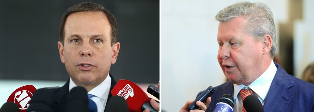 Prefeito de Manaus e ex-senador Arthur Virgílio Neto vem se posicionando para tentar ser o pré-candidato do PSDB à Presidência da República em 2018. Nesta linha, ele vem defendendo ideias mais liberais que boa parte de seus colegas de legenda como a união gay, legalização da maconha e, dentro da cartilha neoliberal do partido, a privatização completa de todas as estatais; Virgílio também escolheu o prefeito de São Paulo, João Doria, como seu primeiro alvo na disputa; "Se a gente olhar bem, com frieza, estranho é o Dória querer ser presidente. Ele não consegue governar São Paulo. Não senta para governar a cidade"", afirmou (Foto: Paulo Emílio) Prefeito de Manaus e ex-senador Arthur Virgílio Neto vem se posicionando para tentar ser o pré-candidato do PSDB à Presidência da República em 2018. Nesta linha, ele vem defendendo ideias mais liberais que boa parte de seus colegas de legenda como a união gay, legalização da maconha e, dentro da cartilha neoliberal do partido, a privatização completa de todas as estatais; Virgílio também escolheu o prefeito de São Paulo, João Doria, como seu primeiro alvo na disputa; "Se a gente olhar bem, com frieza, estranho é o Dória querer ser presidente. Ele não consegue governar São Paulo. Não senta para governar a cidade"", afirmou