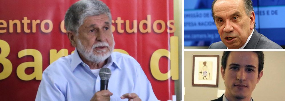 O ex-chanceler Celso Amorim criticou nesta quinta-feira, 5, a punição imposta pelo ministro de Relações Exteriores Aloisyo Nunes ao diplomata Julio de Oliveira Silva, que foi removido do consulado do Brasil em Nova York por ter feito críticas ao governo Temer; "É uma medida truculenta e desnecessária, até porque ele poderia ser transferido, no momento certo, para outro posto", afirmou Amorim; "Dado o quadro político do País, essa decisão faz temer uma 'caça às bruxas', a perseguir e enquadrar jovens diplomatas" (Foto: Aquiles Lins) O ex-chanceler Celso Amorim criticou nesta quinta-feira, 5, a punição imposta pelo ministro de Relações Exteriores Aloisyo Nunes ao diplomata Julio de Oliveira Silva, que foi removido do consulado do Brasil em Nova York por ter feito críticas ao governo Temer; "É uma medida truculenta e desnecessária, até porque ele poderia ser transferido, no momento certo, para outro posto", afirmou Amorim; "Dado o quadro político do País, essa decisão faz temer uma 'caça às bruxas', a perseguir e enquadrar jovens diplomatas"
