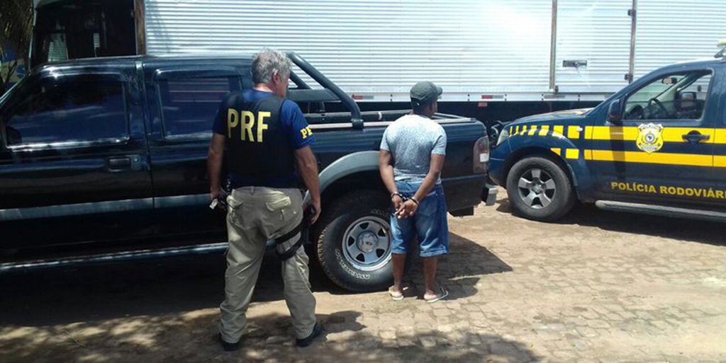 Durante a Operação Tiradentes realizada de 20 a 23 de abril, foram registrados 15 acidentes, sendo que oito deles deixaram 16 feridos e três deles deixaram três mortos; ao todo, 267 veículos foram flagrados com excesso de velocidade. (Foto: Leonardo Lucena) Durante a Operação Tiradentes realizada de 20 a 23 de abril, foram registrados 15 acidentes, sendo que oito deles deixaram 16 feridos e três deles deixaram três mortos; ao todo, 267 veículos foram flagrados com excesso de velocidade.