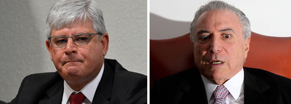 O procurador-geral da República, Rodrigo Janot, acaba de pedir o levantamento do sigilo em que Michel Temer avaliza o pagamento de um mensalão para comprar o silêncio de Eduardo Cunha, seu parceiro no golpe parlamentar, que destruiu a economia e a imagem do Brasil; com a divulgação dos áudios, Temer não terá condições de ficar nem mais um dia no Palácio do Planalto e sairá da História como merece: pela porta dos fundos; carta de renúncia pode ser escrita ainda hoje (Foto: Leonardo Attuch) O procurador-geral da República, Rodrigo Janot, acaba de pedir o levantamento do sigilo em que Michel Temer avaliza o pagamento de um mensalão para comprar o silêncio de Eduardo Cunha, seu parceiro no golpe parlamentar, que destruiu a economia e a imagem do Brasil; com a divulgação dos áudios, Temer não terá condições de ficar nem mais um dia no Palácio do Planalto e sairá da História como merece: pela porta dos fundos; carta de renúncia pode ser escrita ainda hoje