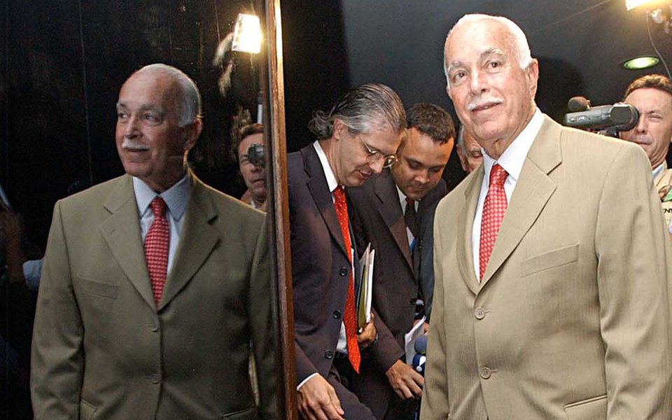 Niluschka Brandão Bloema, que alega ter vivido um relacionamento extraconjugal com Antônio Carlos Magalhães, foi à Justiça pedir reconhecimento de sua união estável post mortem com o ex-senador e ex-governador; ela pede para ingressar no espólio de ACM, morto em 2007, e o valor de R$ 780 mil; na ação, que corre em segredo de Justiça, os advogados de Niluschka dizem que ela e "o falecido conviveram em união estável por cerca de cinco anos" (Foto: Romulo Faro) Niluschka Brandão Bloema, que alega ter vivido um relacionamento extraconjugal com Antônio Carlos Magalhães, foi à Justiça pedir reconhecimento de sua união estável post mortem com o ex-senador e ex-governador; ela pede para ingressar no espólio de ACM, morto em 2007, e o valor de R$ 780 mil; na ação, que corre em segredo de Justiça, os advogados de Niluschka dizem que ela e "o falecido conviveram em união estável por cerca de cinco anos"