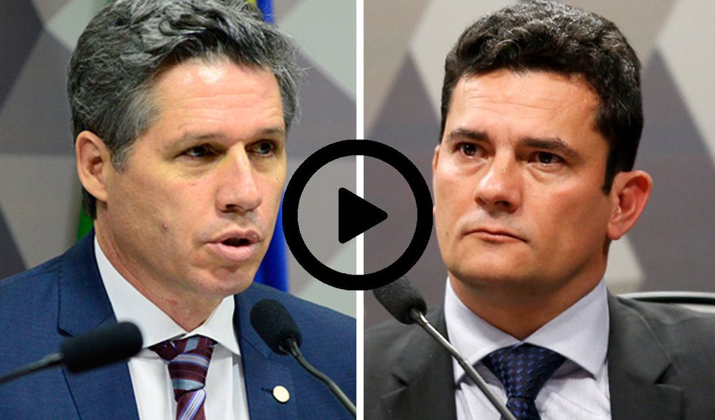 Em resposta ao questionamento do deputado Paulo Teixeira (PT-SP) sobre o mandado de condução coercitiva contra Eduardo Guimarães, do Blog da Cidadania, o juiz Sergio Moro afirmou, durante uma audiência nesta terça, que Guimarães não é jornalista; o blogueiro foi levado para depor nesta manhã por ter divulgado antecipadamente a condução coercitiva contra o ex-presidente Lula, em março do ano passado; a PF quer saber quem vazou; assista ao vídeo de Teixeira (Foto: Gisele Federicce) Em resposta ao questionamento do deputado Paulo Teixeira (PT-SP) sobre o mandado de condução coercitiva contra Eduardo Guimarães, do Blog da Cidadania, o juiz Sergio Moro afirmou, durante uma audiência nesta terça, que Guimarães não é jornalista; o blogueiro foi levado para depor nesta manhã por ter divulgado antecipadamente a condução coercitiva contra o ex-presidente Lula, em março do ano passado; a PF quer saber quem vazou; assista ao vídeo de Teixeira