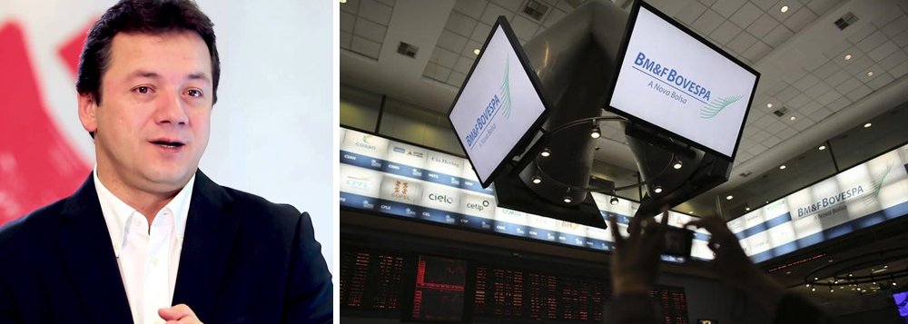 Venda antecipada de ações da JBS por parte da controladora FB Participações, dos irmãos Joesley e Wesley Batista, antes da divulgação do acordo de delação premiada fechado com a PGR evitou um prejuízo potencial de R$ 138 milhões, segundo a Polícia Federal; Wesley Batista, presidente-executivo da JBS, foi preso em São Paulo nesta quarta-feira (13) como parte de uma investigação sobre suspeita de que executivos do grupo se aproveitaram de informação privilegiada em decorrência dos próprios acordos de delação para obter lucros no mercado financeiro (Foto: Paulo Emílio) Venda antecipada de ações da JBS por parte da controladora FB Participações, dos irmãos Joesley e Wesley Batista, antes da divulgação do acordo de delação premiada fechado com a PGR evitou um prejuízo potencial de R$ 138 milhões, segundo a Polícia Federal; Wesley Batista, presidente-executivo da JBS, foi preso em São Paulo nesta quarta-feira (13) como parte de uma investigação sobre suspeita de que executivos do grupo se aproveitaram de informação privilegiada em decorrência dos próprios acordos de delação para obter lucros no mercado financeiro