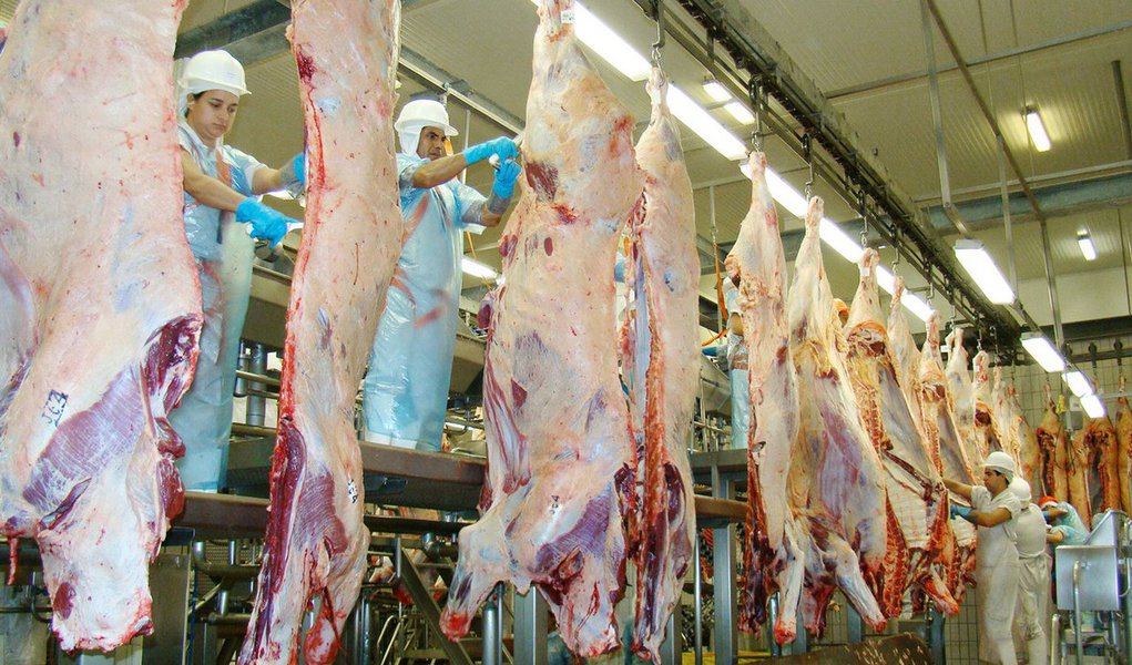 Depois de União Europeia, China e Chile (Coreia do Sul suspendeu a proibição), Hong Kong anunciou o embargo temporário de importação de carne brasileira; o mercado foi um dos destinos da carne alterada de cerca de 20 unidades processadoras investigadas na Operação Carne Fraca, da Polícia Federal (Foto: Gisele Federicce) Depois de União Europeia, China e Chile (Coreia do Sul suspendeu a proibição), Hong Kong anunciou o embargo temporário de importação de carne brasileira; o mercado foi um dos destinos da carne alterada de cerca de 20 unidades processadoras investigadas na Operação Carne Fraca, da Polícia Federal