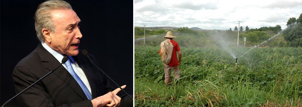 Mudanças promovidas pelo governo Michel Temer no âmbito do Incra resultaram no desmonte de políticas publicadas voltadas para o campo; desde abril Desde abril os funcionários do Incra recebem incentivos para conceder título individuais de propriedade, no lugar de fortalecer os assentamentos rurais;ao contrário dos assentamentos, que cobram investimentos em infraestrutura, escolas, postos de saúde, estradas, dentre outras benfeitoras, as propriedades individuais ficam de fora destas demandas, alem de não terem acesso a crédito por meio do Pronaf; para 2018, verba destinada aos assentamentos deverá cair 64% (Foto: Paulo Emílio) Mudanças promovidas pelo governo Michel Temer no âmbito do Incra resultaram no desmonte de políticas publicadas voltadas para o campo; desde abril Desde abril os funcionários do Incra recebem incentivos para conceder título individuais de propriedade, no lugar de fortalecer os assentamentos rurais;ao contrário dos assentamentos, que cobram investimentos em infraestrutura, escolas, postos de saúde, estradas, dentre outras benfeitoras, as propriedades individuais ficam de fora destas demandas, alem de não terem acesso a crédito por meio do Pronaf; para 2018, verba destinada aos assentamentos deverá cair 64%