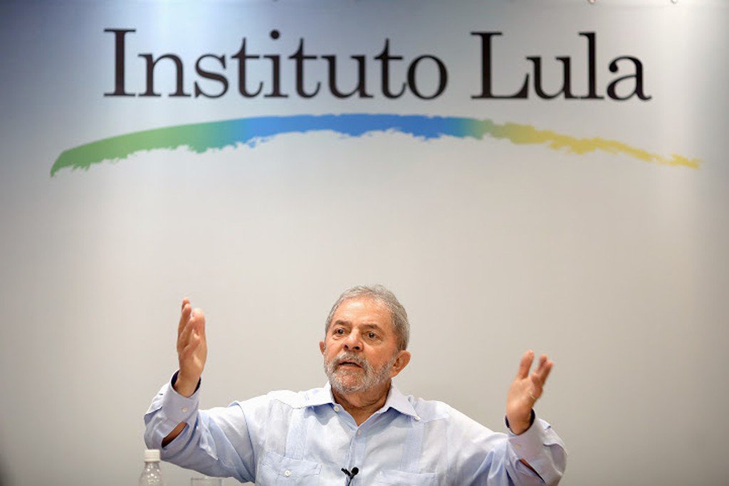 O dono da DAG Construtora, Demerval Gusmão, negou que o terreno do Instituto Lula foi uma forma de pagamento por contratos de R$ 75 milhões da Odebrecht junto à Petrobrás; em depoimento nesta quarta-feira (06), o empresário contradisse a versão de outras testemunhas e negou a conexão entre os contratos e esse terreno (Foto: Charles Nisz) O dono da DAG Construtora, Demerval Gusmão, negou que o terreno do Instituto Lula foi uma forma de pagamento por contratos de R$ 75 milhões da Odebrecht junto à Petrobrás; em depoimento nesta quarta-feira (06), o empresário contradisse a versão de outras testemunhas e negou a conexão entre os contratos e esse terreno