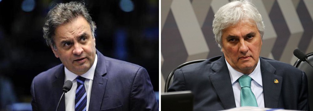 Senador e presidente afastado do PSDB Aécio Neves (MG) defendeu, há pouco menos de dois anos, a prisão do então senador do PT Delcídio do Amaral (MS); na ocasião, Aécio também foi um dos principais articuladores para que o Senado ratificasse a prisão de Delcidio pelo plenário da Casa; nesta terça-feira (26), porém, foi o tucano que teve o mandato suspenso pelo Supremo Tribunal Federal (STF), além de ter sido proibido de sair de casa à noite e de manter contato com outros investigados da Lava Jato, em uma situação semelhante a de Delcídio (Foto: Paulo Emílio) Senador e presidente afastado do PSDB Aécio Neves (MG) defendeu, há pouco menos de dois anos, a prisão do então senador do PT Delcídio do Amaral (MS); na ocasião, Aécio também foi um dos principais articuladores para que o Senado ratificasse a prisão de Delcidio pelo plenário da Casa; nesta terça-feira (26), porém, foi o tucano que teve o mandato suspenso pelo Supremo Tribunal Federal (STF), além de ter sido proibido de sair de casa à noite e de manter contato com outros investigados da Lava Jato, em uma situação semelhante a de Delcídio