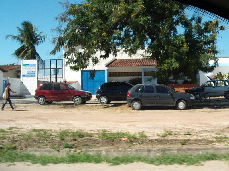 Dezenove adolescentes fugiram, na madrugada desta segunda-feira, da Unidade de Internação Masculina (UIM), em Maceió; alguns menores simularam estar passando mal; quando os monitores abriram os alojamentos para tentar socorrê-los, foram rendidos com armas artesanais; a Polícia Militar (PM) foi acionada, mas nenhum adolescente foi localizado (Foto: Voney Malta) Dezenove adolescentes fugiram, na madrugada desta segunda-feira, da Unidade de Internação Masculina (UIM), em Maceió; alguns menores simularam estar passando mal; quando os monitores abriram os alojamentos para tentar socorrê-los, foram rendidos com armas artesanais; a Polícia Militar (PM) foi acionada, mas nenhum adolescente foi localizado