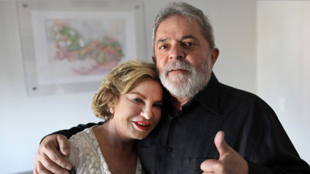 A morte cerebral da ex-primeira-dama Marisa Letícia foi lamentada por políticos cearenses, nas redes sociais, nesta quinta-feira (2). José Guimarães, Eunício Oliveira, Luizianne Lins, José Pimentel e José Airton Cirilo publicaram mensagens de apoio à família e ao ex-presidente Lula (Foto: Rodrigo Rocha) A morte cerebral da ex-primeira-dama Marisa Letícia foi lamentada por políticos cearenses, nas redes sociais, nesta quinta-feira (2). José Guimarães, Eunício Oliveira, Luizianne Lins, José Pimentel e José Airton Cirilo publicaram mensagens de apoio à família e ao ex-presidente Lula