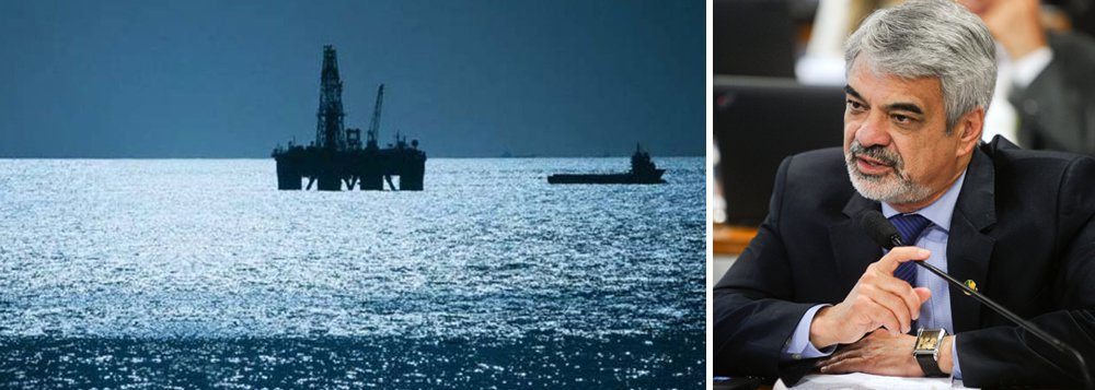 Líder do PT no Senado, Humberto Costa, chamou de "um grande retrocesso" o que estão fazendo com a Petrobras, retirando a obrigatoriedade da estatal de participar de todas as extrações do pré-sal, já aprovado pelos deputados federais; PL 4567 altera a Lei 12.351/10 que institui um regime de partilha. Hoje a lei prevê que a Petrobras precisa participar em todos os consórcios de exploração de blocos licitados na área do pré-sal com um mínimo de 30% e também na qualidade de operadora (Foto: Paulo Emílio) Líder do PT no Senado, Humberto Costa, chamou de "um grande retrocesso" o que estão fazendo com a Petrobras, retirando a obrigatoriedade da estatal de participar de todas as extrações do pré-sal, já aprovado pelos deputados federais; PL 4567 altera a Lei 12.351/10 que institui um regime de partilha. Hoje a lei prevê que a Petrobras precisa participar em todos os consórcios de exploração de blocos licitados na área do pré-sal com um mínimo de 30% e também na qualidade de operadora