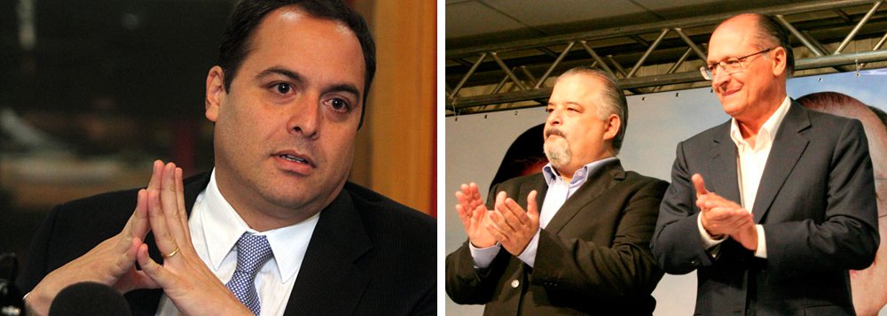 Governador de Pernambuco e vice-presidente nacional do PSB, Paulo Câmara, defendeu um acordo com o PSDB, do governador de São Paulo, Geraldo Alckmin (PSDB), para que o vice-governador, Márcio França (PSB), seja o candidato natural à sucessão do tucano; Em troca, o PSB sugeriu que o partido poderia apoiar as pretensões de Geraldo Alckmin em disputar a Presidência da República em 2018; ele também negou que o PSB tenha pretensões de desembarcar do governo Michel Temer em 2017; "Não há o porquê de o PSB desembarcar", disse (Foto: Paulo Emílio) Governador de Pernambuco e vice-presidente nacional do PSB, Paulo Câmara, defendeu um acordo com o PSDB, do governador de São Paulo, Geraldo Alckmin (PSDB), para que o vice-governador, Márcio França (PSB), seja o candidato natural à sucessão do tucano; Em troca, o PSB sugeriu que o partido poderia apoiar as pretensões de Geraldo Alckmin em disputar a Presidência da República em 2018; ele também negou que o PSB tenha pretensões de desembarcar do governo Michel Temer em 2017; "Não há o porquê de o PSB desembarcar", disse