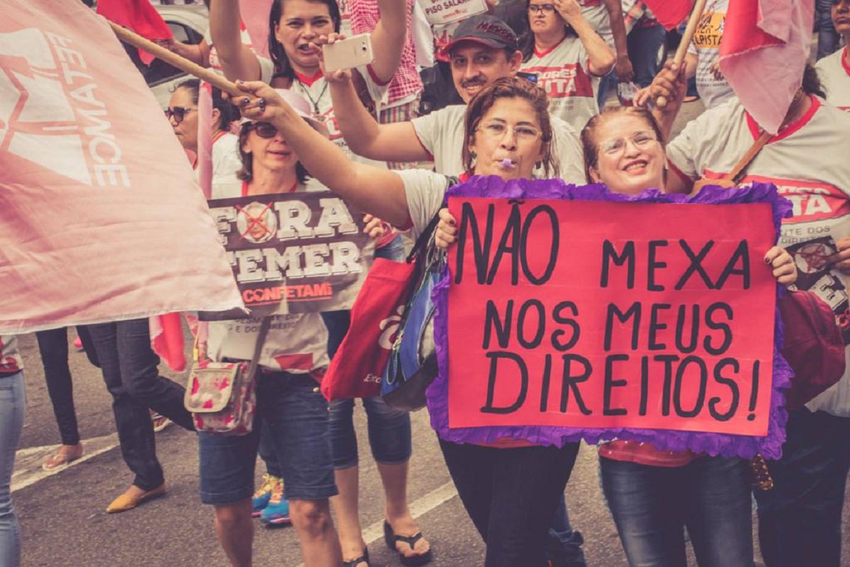 Servidores de 156 municípios do Ceará participarão Jornada da Resistência, organizada pela Federação dos Trabalhadores no Serviço Público Municipal do Estado do Ceará (Fetamce), contra os retrocessos e contra a retirada de direitos da classe trabalhadora que estão sendo ameaçados pelo governo de Michel Temer. O evento acontece de 28 a 30 de novembro, no Hotel Romanos, em Fortaleza (Foto: Fatima 247) Servidores de 156 municípios do Ceará participarão Jornada da Resistência, organizada pela Federação dos Trabalhadores no Serviço Público Municipal do Estado do Ceará (Fetamce), contra os retrocessos e contra a retirada de direitos da classe trabalhadora que estão sendo ameaçados pelo governo de Michel Temer. O evento acontece de 28 a 30 de novembro, no Hotel Romanos, em Fortaleza