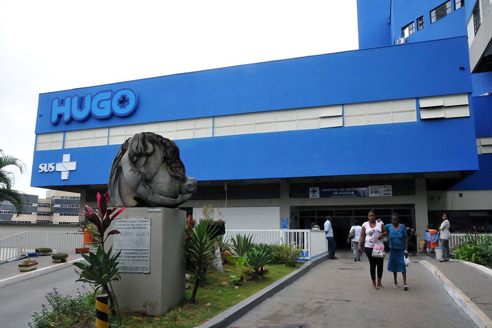 O Hospital de Urgências de Goiânia (Hugo) foi destaque da edição de dezembro da Revista Brasil +; reportagem citou a revolução que a unidade de Saúde está passando com a gestão por organização social; após quatro anos sendo administrado pela OS Instituto Gerir, o Hugo melhorou a assistência aos pacientes, ampliou os serviços e otimizou os recursos; em dezembro deste ano, o Hugo recebeu o certificado de Acreditação pela ONA e foi o quinto hospital público de Goiás a recebê-lo (Foto: José Barbacena) O Hospital de Urgências de Goiânia (Hugo) foi destaque da edição de dezembro da Revista Brasil +; reportagem citou a revolução que a unidade de Saúde está passando com a gestão por organização social; após quatro anos sendo administrado pela OS Instituto Gerir, o Hugo melhorou a assistência aos pacientes, ampliou os serviços e otimizou os recursos; em dezembro deste ano, o Hugo recebeu o certificado de Acreditação pela ONA e foi o quinto hospital público de Goiás a recebê-lo