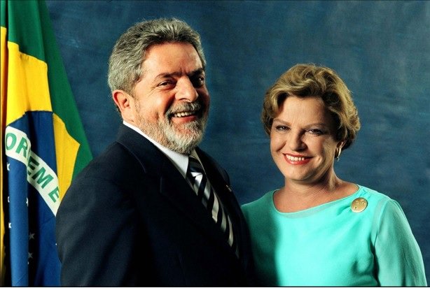 Tudo isso vem sendo desencadeado por Sergio Moro, por Deltan Dallagnol, por Gilmar Mendes, pela Globo, pelo Estadão, pela Folha, pela Veja, por hordas infectas de pseudo jornalistas que insuflam todo tipo de louco e pervertido contra um casal de idosos com base em suposições (Foto: Eduardo Guimarães) Tudo isso vem sendo desencadeado por Sergio Moro, por Deltan Dallagnol, por Gilmar Mendes, pela Globo, pelo Estadão, pela Folha, pela Veja, por hordas infectas de pseudo jornalistas que insuflam todo tipo de louco e pervertido contra um casal de idosos com base em suposições