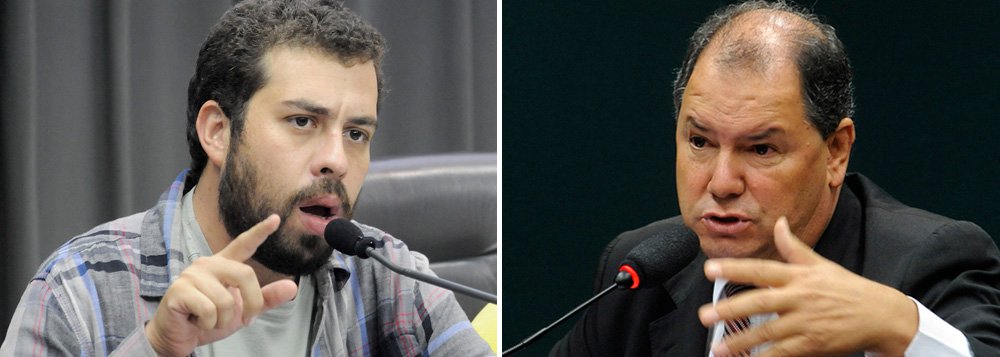 Líder do MTST, Guilherme Boulos afirma que o deputado Alceu Moreira (PMDB), autointitulado "The Flash" por dar parecer favorável à Reforma da Previdência em menos de 24 horas após o protocolo do projeto, recebeu R$50 mil em doações pessoais do presidente Michel Temer para sua campanha de 2014, registrados no TSE; "Além disso, Alceu foi pego numa gravação em 2007, quando era presidente da Assembleia Legislativa do Rio Grande do Sul, em conversa com um empreiteiro pedindo propina com a seguinte frase: 'Tem que chover na minha horta, neguinho'", diz Boulos; veja vídeo sobre que desmonta da reforma de Temer (Foto: Aquiles Lins) Líder do MTST, Guilherme Boulos afirma que o deputado Alceu Moreira (PMDB), autointitulado "The Flash" por dar parecer favorável à Reforma da Previdência em menos de 24 horas após o protocolo do projeto, recebeu R$50 mil em doações pessoais do presidente Michel Temer para sua campanha de 2014, registrados no TSE; "Além disso, Alceu foi pego numa gravação em 2007, quando era presidente da Assembleia Legislativa do Rio Grande do Sul, em conversa com um empreiteiro pedindo propina com a seguinte frase: 'Tem que chover na minha horta, neguinho'", diz Boulos; veja vídeo sobre que desmonta da reforma de Temer
