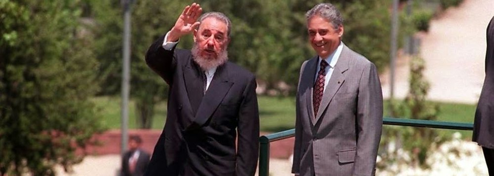 Em nota em que lamenta a morte do líder cubano Fidel Castro, o ex-presidente Fernando Henrique Cardoso disse que Fidel foi responsável por protagonizar a difusão do sentimento latino-americano e a importância para os países da região de se sentirem capazes de afirmar seus interesses; "Os tempos são outros hoje. As nuvens carregadas de Trump não serão presenciadas por Fidel" (Foto: Aquiles Lins) Em nota em que lamenta a morte do líder cubano Fidel Castro, o ex-presidente Fernando Henrique Cardoso disse que Fidel foi responsável por protagonizar a difusão do sentimento latino-americano e a importância para os países da região de se sentirem capazes de afirmar seus interesses; "Os tempos são outros hoje. As nuvens carregadas de Trump não serão presenciadas por Fidel"