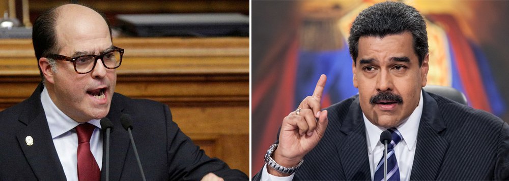 A Assembleia Nacional da Venezuela aprovou nesta segunda-feira moção para declarar 'abandono do cargo' por parte do presidente Nicolas Maduro, argumentando que o chefe de Estado se afastou do cumprimento dos seus deveres constitucionais; "Aprovado o acordo com o qual se qualifica o abandono de cargo por Nicolas Maduro Moros e, o mais importante, se exige uma saída eleitoral para a crise venezuelana para que o povo se expresse através do voto", declarou o chefe da Assembleia venezuelana, Julio Borges (Foto: Romulo Faro) A Assembleia Nacional da Venezuela aprovou nesta segunda-feira moção para declarar 'abandono do cargo' por parte do presidente Nicolas Maduro, argumentando que o chefe de Estado se afastou do cumprimento dos seus deveres constitucionais; "Aprovado o acordo com o qual se qualifica o abandono de cargo por Nicolas Maduro Moros e, o mais importante, se exige uma saída eleitoral para a crise venezuelana para que o povo se expresse através do voto", declarou o chefe da Assembleia venezuelana, Julio Borges