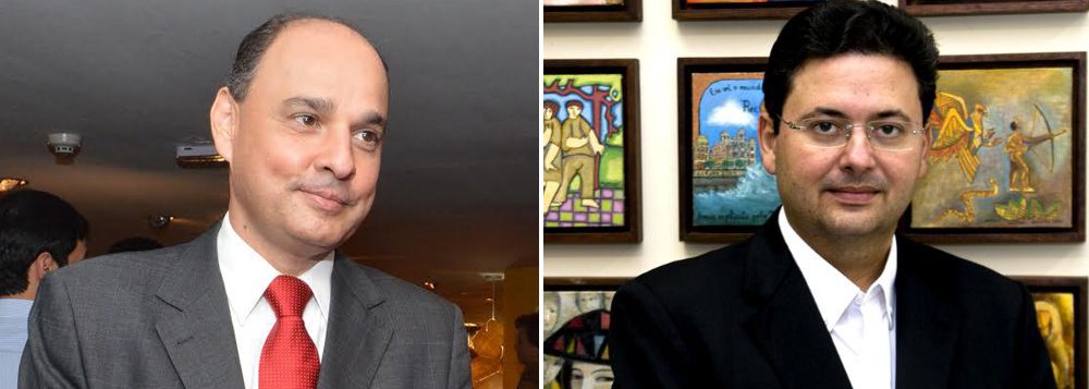 Passados poucos dias após as eleições municipais, o PSB pernambucano deu início a uma degola inerna aso dirigentes que apoiaram candidatos que não fossem os postulantes oficiais ou apoiados pela legenda.; vice-presidente estadual do PSB, Luciano Vasquez, foi exonerado do cargo de Diretor de Relações Institucionais do Complexo Industrial e Portuário de Suape por ter apoiado Raquel Lyra (PSDB); Já o irmão do falecido ex-governador Eduardo Campos, que acusou o PSB local, e até mesmo a família, de não ter apoiado sua candidatura em Olinda, irá se encontrar com a cúpula da legenda em São Paulo para garantir seu espaço no partido (Foto: Paulo Emílio) Passados poucos dias após as eleições municipais, o PSB pernambucano deu início a uma degola inerna aso dirigentes que apoiaram candidatos que não fossem os postulantes oficiais ou apoiados pela legenda.; vice-presidente estadual do PSB, Luciano Vasquez, foi exonerado do cargo de Diretor de Relações Institucionais do Complexo Industrial e Portuário de Suape por ter apoiado Raquel Lyra (PSDB); Já o irmão do falecido ex-governador Eduardo Campos, que acusou o PSB local, e até mesmo a família, de não ter apoiado sua candidatura em Olinda, irá se encontrar com a cúpula da legenda em São Paulo para garantir seu espaço no partido