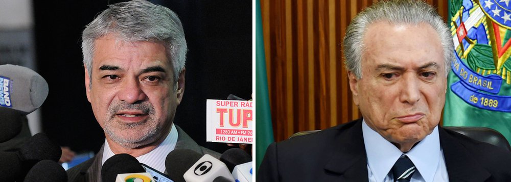 Líder do PT no Senado, Humberto Costa (PE), vê como difícil a possibilidade do governo de Michel Temer (PMDB) conseguir durar até 2018. Para Humberto, o fato de Temer não ter a legitimidade das urnas somado à "incompetência" de sua equipe econômica, além dos seguidos escândalos da gestão peemedebista, ameaçam a sua permanência no cargo; "O que a gente vê é um governo que está se equilibrando em um pé só", disparou (Foto: Paulo Emílio) Líder do PT no Senado, Humberto Costa (PE), vê como difícil a possibilidade do governo de Michel Temer (PMDB) conseguir durar até 2018. Para Humberto, o fato de Temer não ter a legitimidade das urnas somado à "incompetência" de sua equipe econômica, além dos seguidos escândalos da gestão peemedebista, ameaçam a sua permanência no cargo; "O que a gente vê é um governo que está se equilibrando em um pé só", disparou