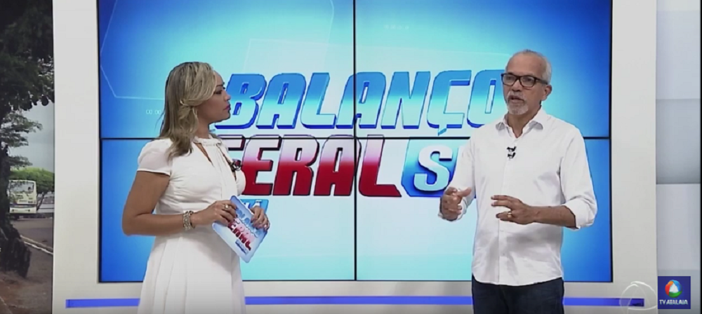 O futuro prefeito de Aracaju, Edvaldo Nogueira (PCdoB), afirmou, nesta sexta-feira (30), que a dívida que o atual gestor, João Alves Filho (DEM), deixará na administração municipal supera os R$ 500 milhões; tal valor, alertou o novo prefeito, representará quase 30% de todo o orçamento da prefeitura para 2017; nestas condições, Edvaldo voltou a afirmar que irá implantar uma severa política de enxugamento da máquina, com redução de ate 60% dos cargos comissionados, revisão de contratos e diminuição de secretarias (Foto: Valter Lima) O futuro prefeito de Aracaju, Edvaldo Nogueira (PCdoB), afirmou, nesta sexta-feira (30), que a dívida que o atual gestor, João Alves Filho (DEM), deixará na administração municipal supera os R$ 500 milhões; tal valor, alertou o novo prefeito, representará quase 30% de todo o orçamento da prefeitura para 2017; nestas condições, Edvaldo voltou a afirmar que irá implantar uma severa política de enxugamento da máquina, com redução de ate 60% dos cargos comissionados, revisão de contratos e diminuição de secretarias